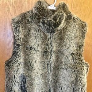 Faux fur reversible vest